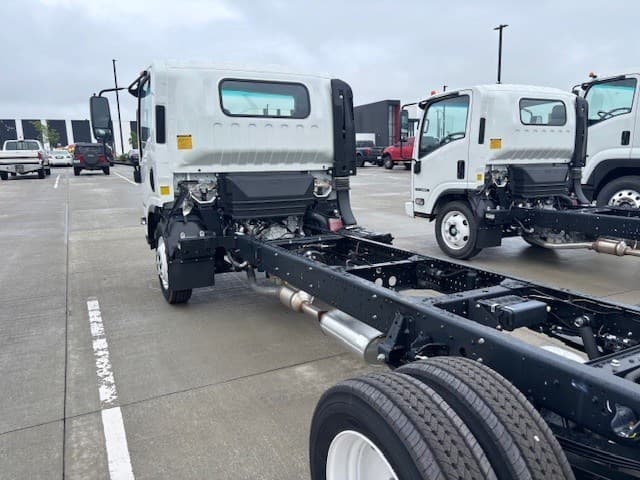 2025 Isuzu in Ankeny, IA — photo 7